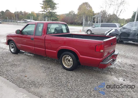 2000 Chevrolet S-10 Ls из США, поврежденный, VIN 1GCCS1956Y8309853